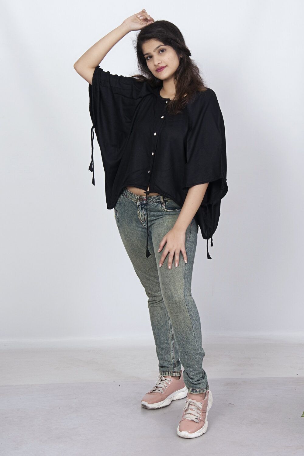 Black modal top
